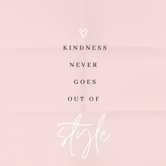 Meet your Seller 🌻 - Picture 8 of 14